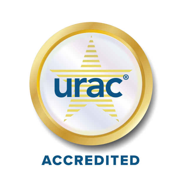 Un logotipo que dice URAC acreditado: Gestión de Utilización de la Salud